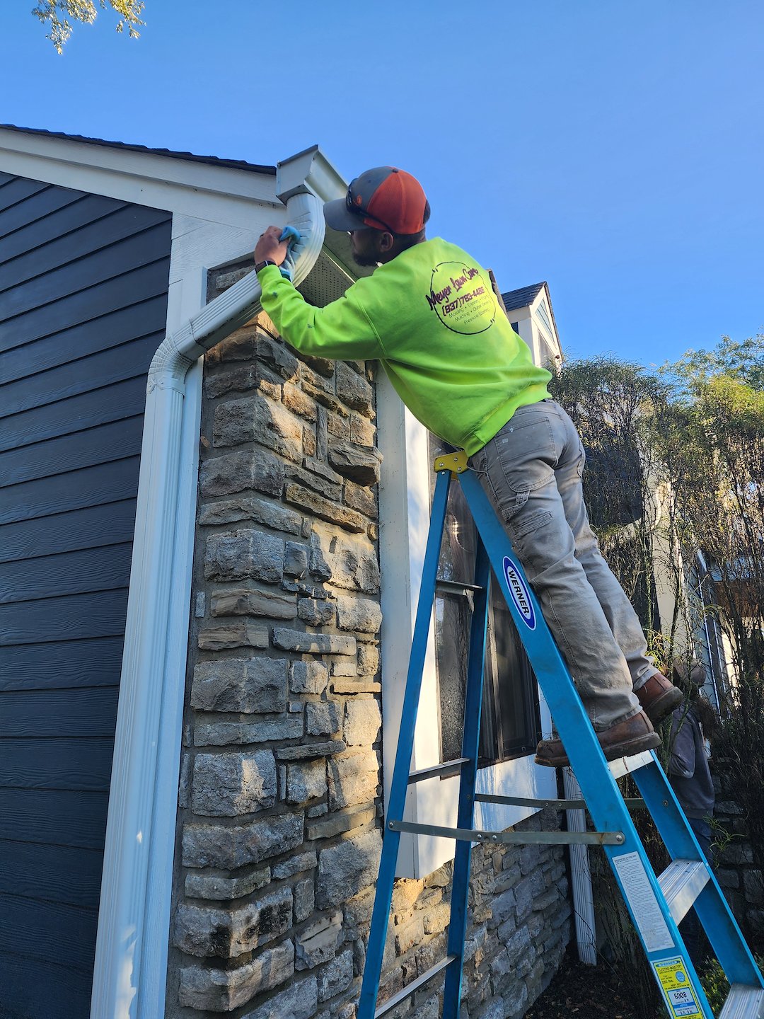 Gutter Cleaning and Brightening in Landen Ohio