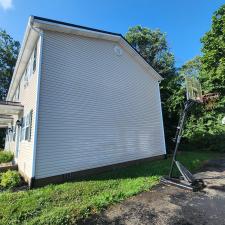 Power-washing-commercial-buildings-in-Hillsboro-Ohio 4