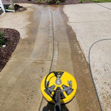 Top-Quality-House-Washing-and-Driveway-Washing-in-Hillsboro-Ohio 2